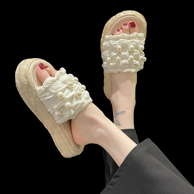 Νέο μοντέλο γυναικείες παντόφλες με πέρλες σε τρία χρώματα