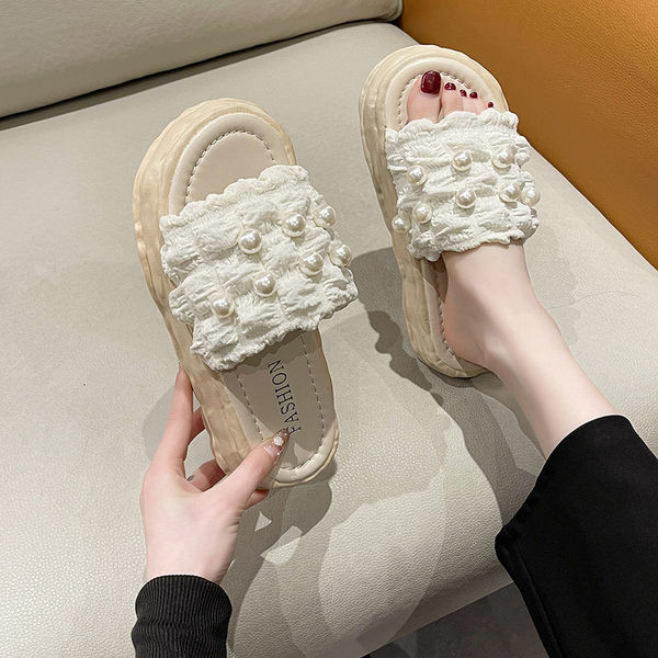 Νέο μοντέλο γυναικείες παντόφλες με πέρλες σε τρία χρώματα