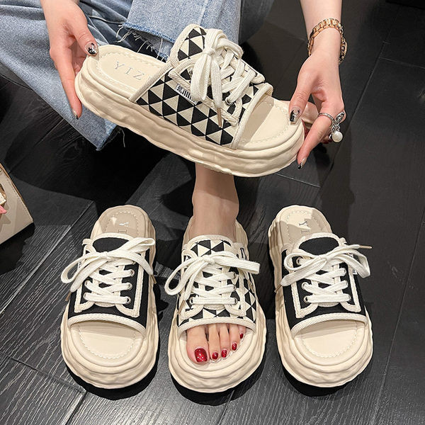 Casual γυναικείες παντόφλες με κορδόνια σε δύο χρώματα