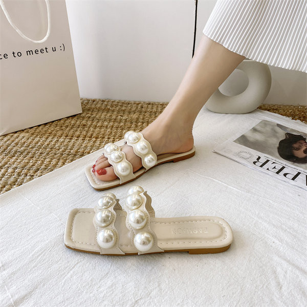 Naiste kandilised pärlitega kunstnahast sussid