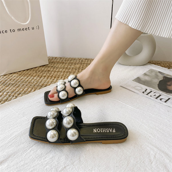 Naiste kandilised pärlitega kunstnahast sussid