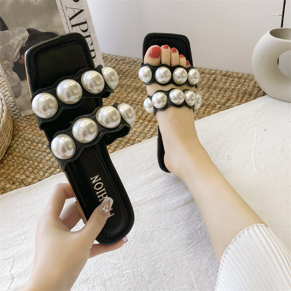 Naiste kandilised pärlitega kunstnahast sussid