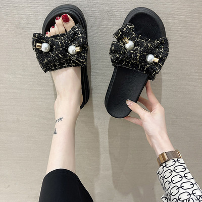 Ženske papuče sa trakom i perlama u dvije boje