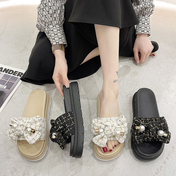 Ženske papuče sa trakom i perlama u dvije boje