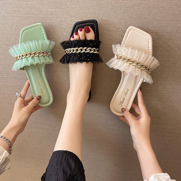 Ženske papuče s tilom i kovrčama