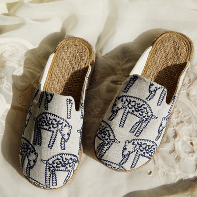 Ležerne papuče s vezom