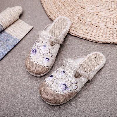Ženske lanene papuče s ravnim potplatom i vezom