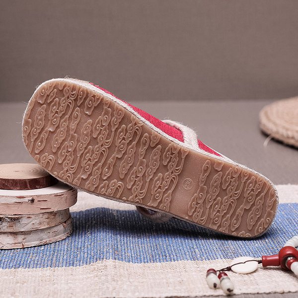 Ženske lanene papuče s ravnim potplatom i vezom
