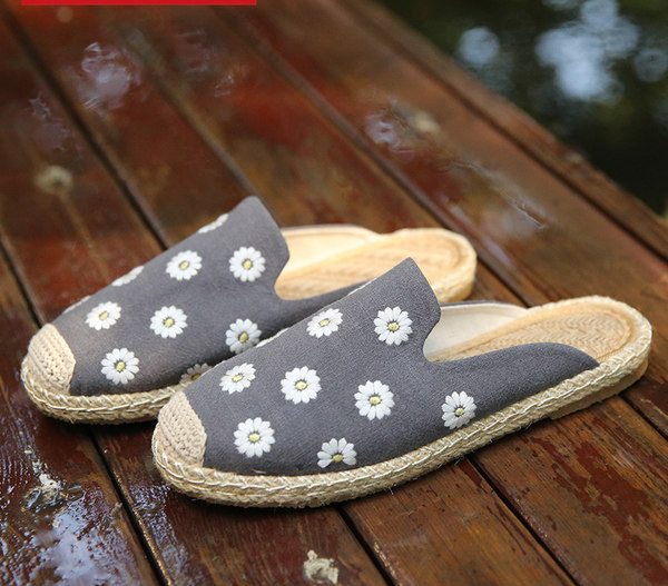 Ženske tekstilne papuče tipa espadrile