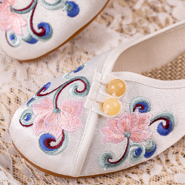 Ležerne ženske zatvorene papuče s vezom