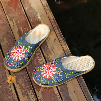 Ležerne ženske papuče sa vezom - tri boje