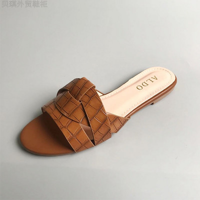 Moderne ženske papuče sa kožnim remenčićima - tri boje