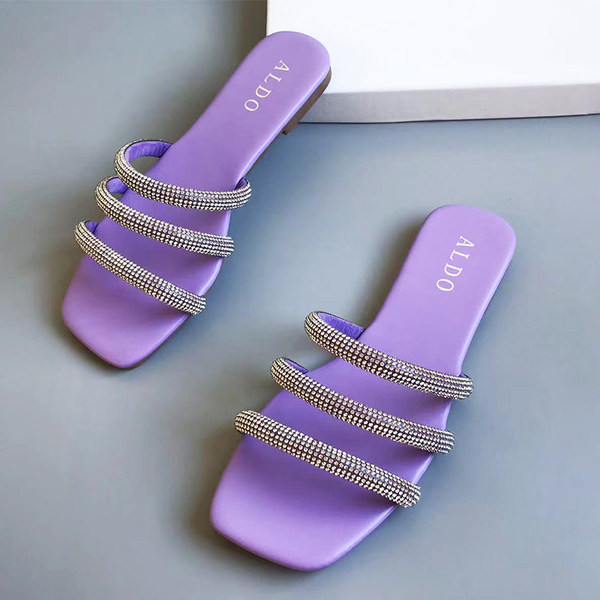 Ženske moderne papuče s kamenčićima
