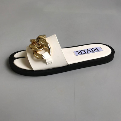 Ženske casual papuče s ravnim potplatom i metalnim lancem