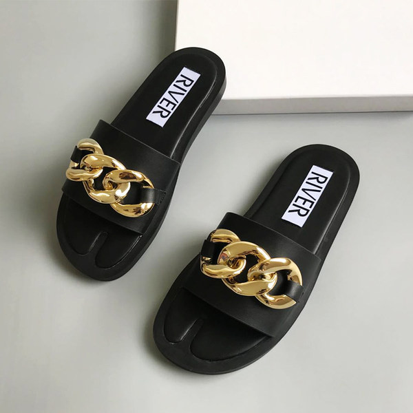 Ženske casual papuče s ravnim potplatom i metalnim lancem