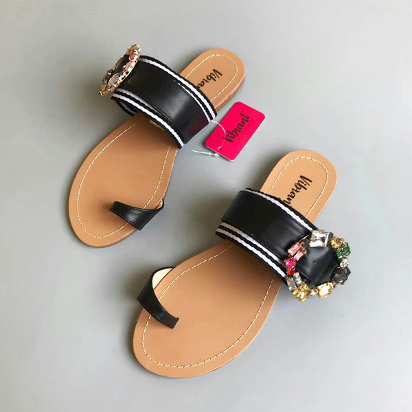 Lameda talla ja dekoratiivkividega pandlaga naiste sussid