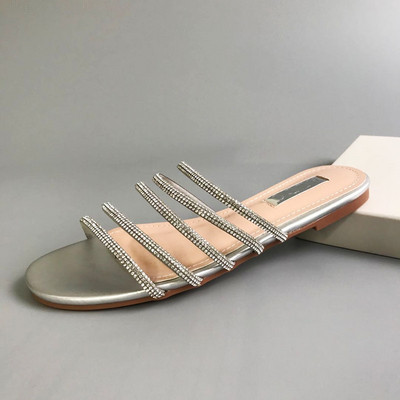 Ženske papuče s ravnim potplatom s ukrasnim kamenčićima