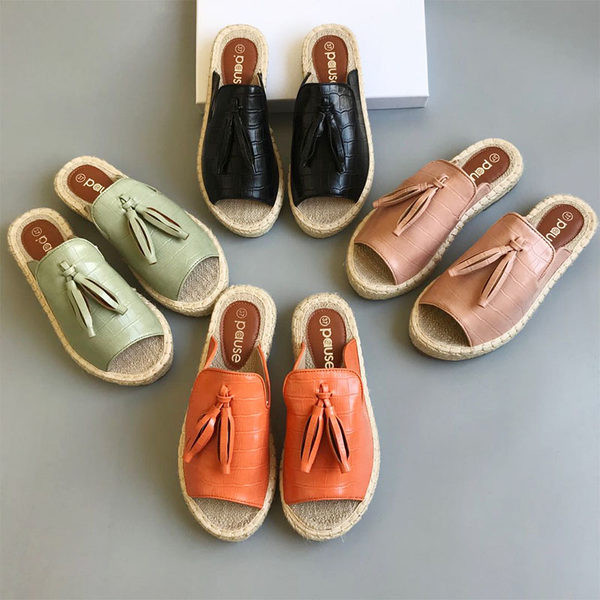 Ženske papuče s resicama