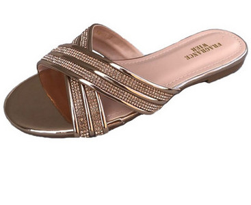 Dekoratiivkivide ja lameda tallaga sussid naistele