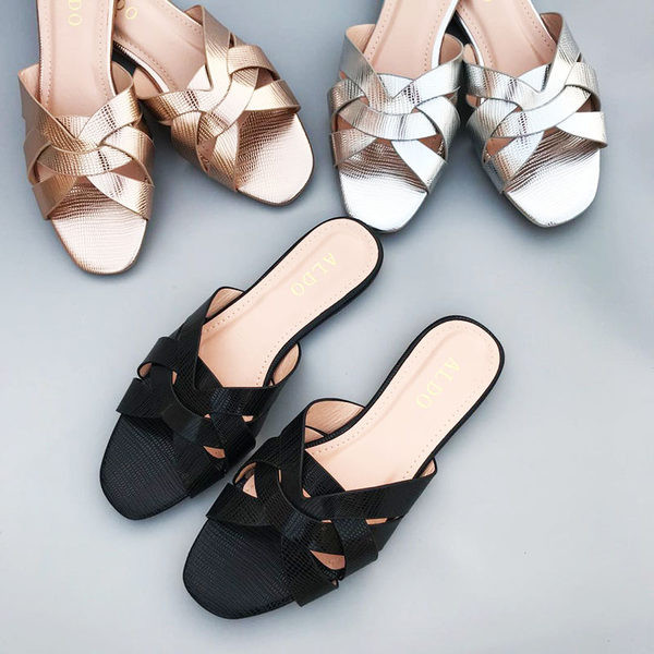 Ženske moderne papuče od umjetne kože više boja