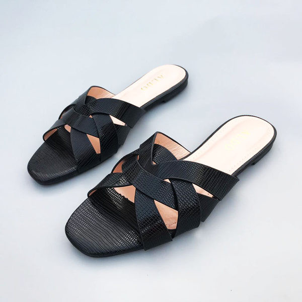 Ženske moderne papuče od umjetne kože više boja