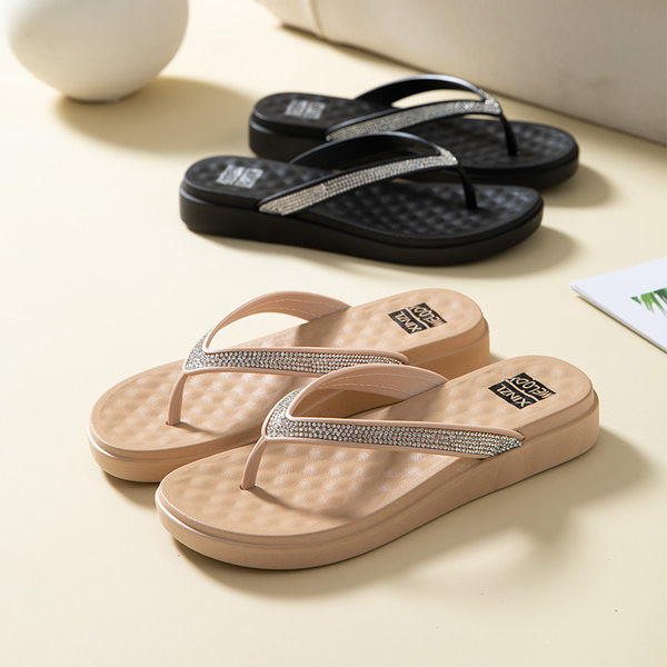 Ženske ležerne papuče između prstiju s ukrasnim kamenčićima