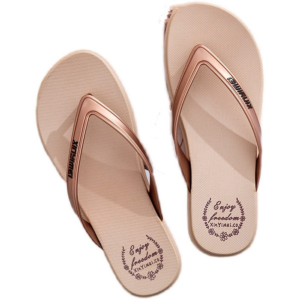 Ženske papuče između prstiju sa natpisom pogodne za svakodnevnu upotrebu