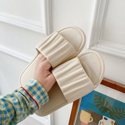 Γυναικείες καλοκαιρινές παντόφλες με επίπεδη σόλα από οικολογικό δέρμα