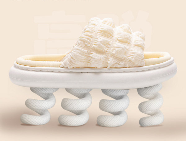 Ženske papuče na platformu 3 cm - različiti modeli