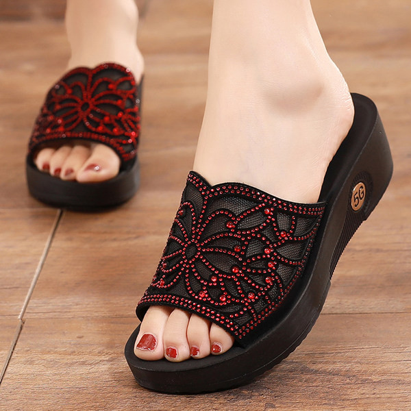 Moderne ženske papuče sa ravnim potplatom - više boja