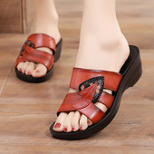 Ženske papuče od umjetne kože