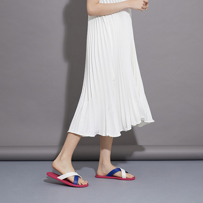 Γυναικείες παντόφλεσ σε πολλα χρώματα