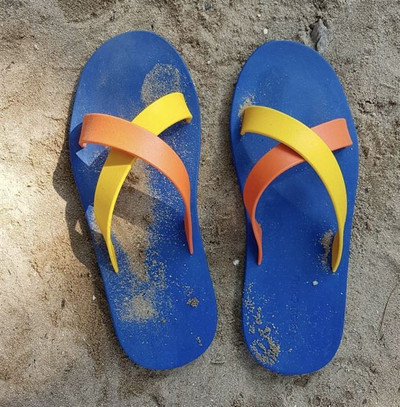 Γυναικείες παντόφλεσ σε πολλα χρώματα