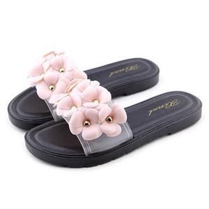 Moderne ženske papuče - dva modela