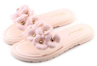 Moderne ženske papuče - dva modela