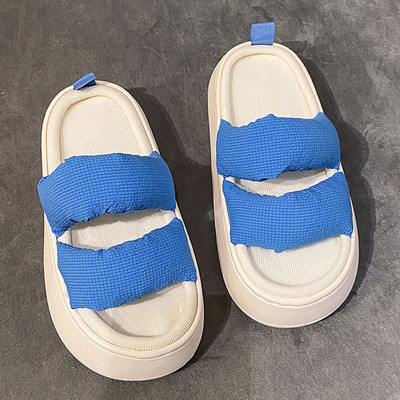 Γυναικείες casual παντόφλες με ψηλή σόλα 4,5 cm