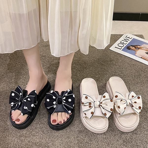 Ženske papuče s tekstilnom trakom