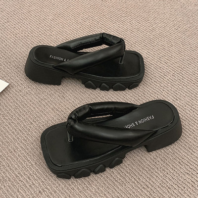 Moderne ženske papuče s grubim potplatom