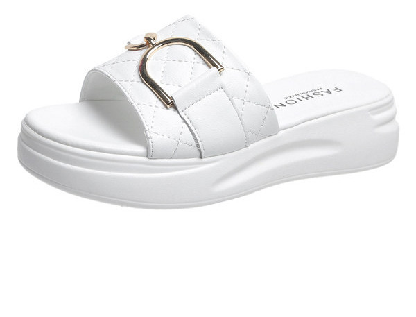 Metallist pandlaga valget värvi vabaaja daamid