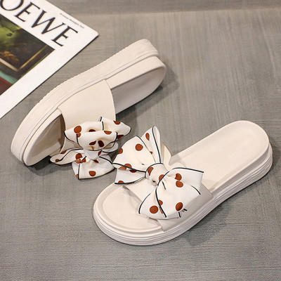 Naiste platvormsussid ja tekstiilpael