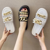 Moderne ženske papuče sa metalnim elementima