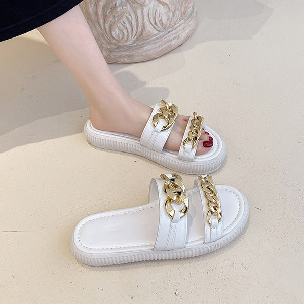 Moderne ženske papuče sa metalnim elementima