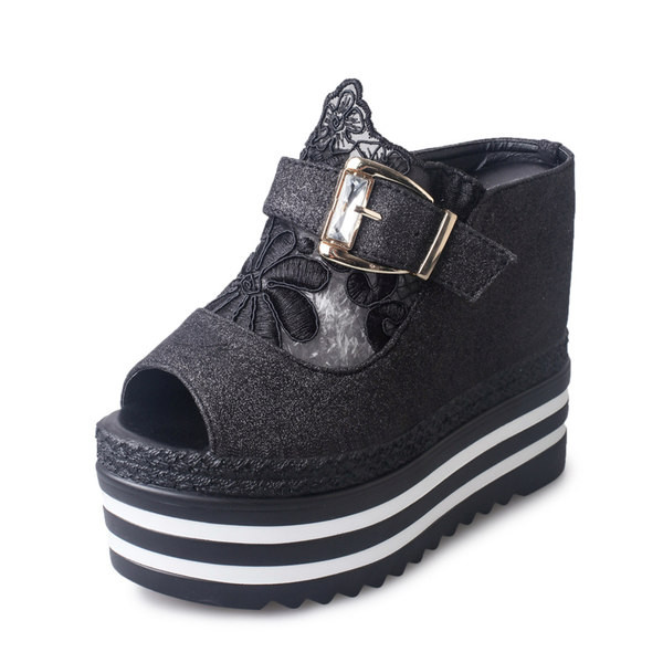 Papuci de dama cu platforma inalta si efect stralucitor