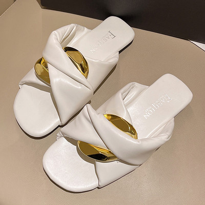 Μοντέρνες γυναικείες παντόφλες με δερμάτινα λουριά - πολλά χρώματα