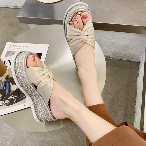 Moderne ženske papuče s visokom platformom 6 cm