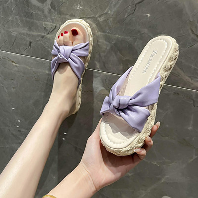 Casual γυναικείες παντόφλες με σταυρωτά δερμάτινα λουράκια