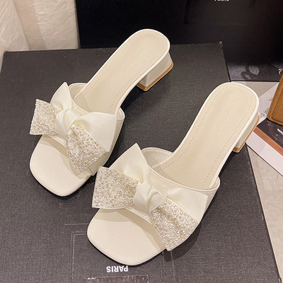 Дамски квадратни чехли с панделка и ток 4см 