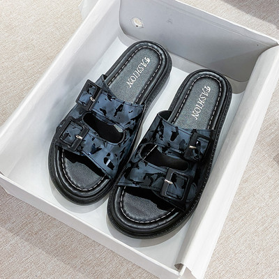 Модерни дамски чехли с катарами в два цвята