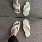 Дамски чехли между пръста нов модел с равна подметка