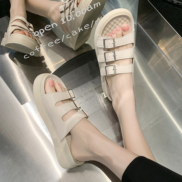 Kahes värvitoonis pandlaga naiste sussid